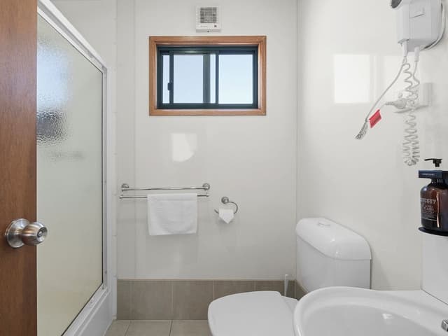 Superior 2 Bedroom Villa - Not Pet Friendly