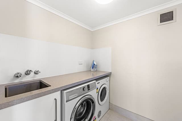 2 Bedroom Superior Apartment with Aircon & Ocean Views