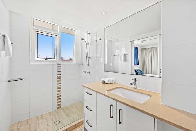 Superior Apartment, 2 Bedrooms, Ocean View