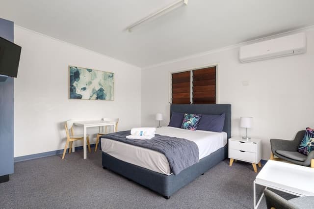 Standard Cabin, 1 Queen Bed