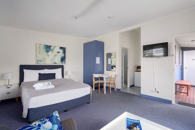Standard Cabin, 1 Queen Bed