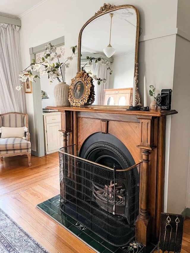 Woolrich Cottage