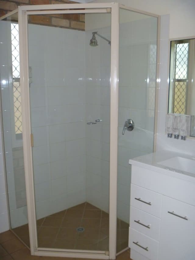 Deluxe large family suite