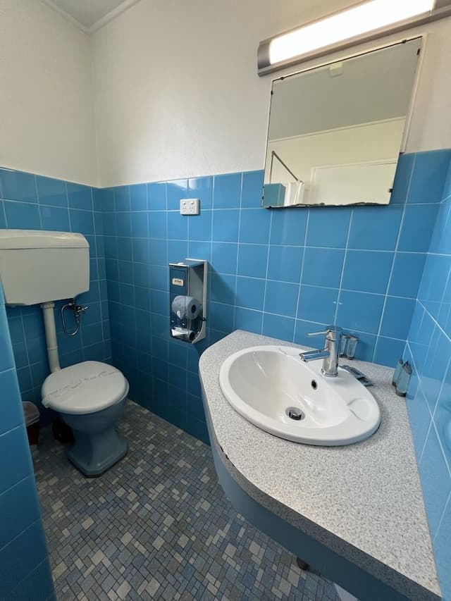 Deluxe Triple, 1 Queen Bed, 1 Single Bed, Kitchen