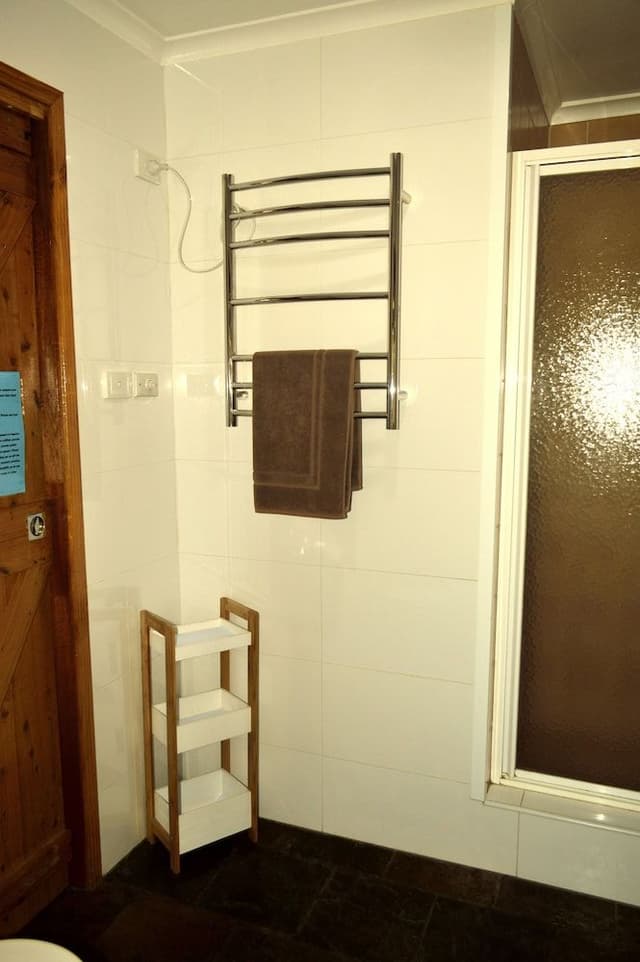 Forest - Pet Friendly 2 Bedroom Cottage