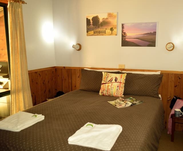 Forest - Pet Friendly 2 Bedroom Cottage