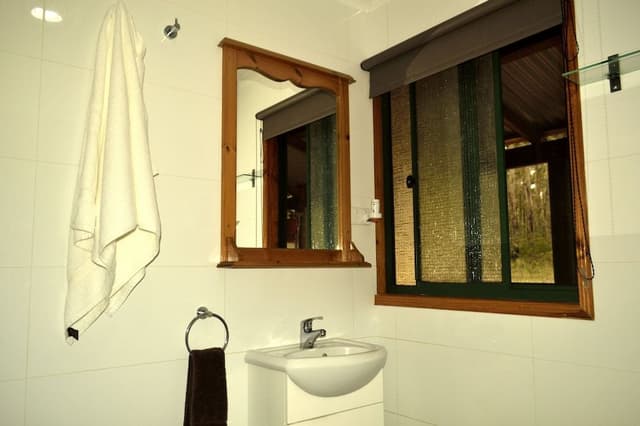 Forest - Pet Friendly 2 Bedroom Cottage