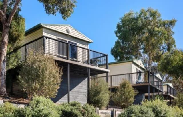 Superior Cottage