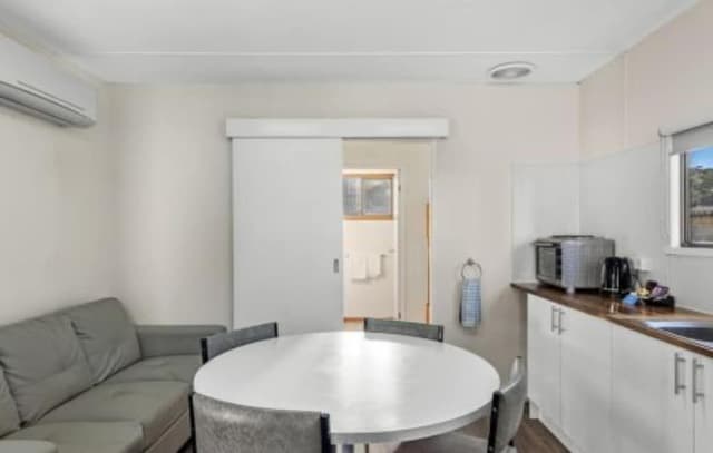 Economy Studio Cabin