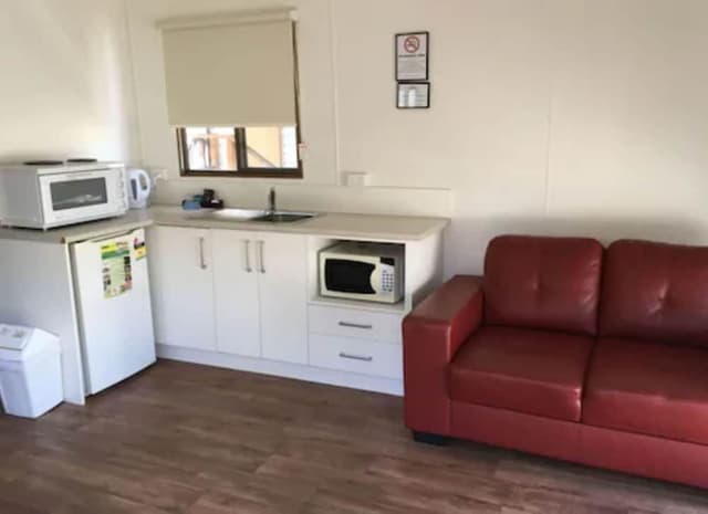 Economy Studio Cabin - Double