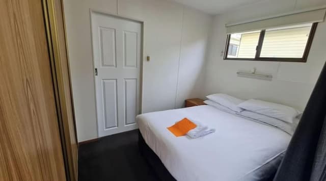 Economy Cabin - Sleeps 2