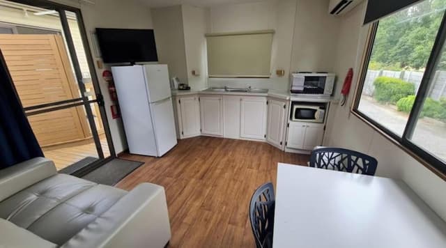 Economy Cabin - Sleeps 2