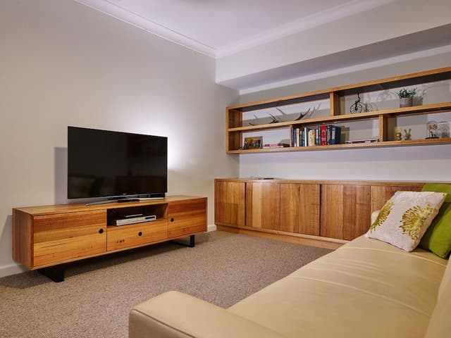 Luxury House, 3 Bedrooms, Non Smoking