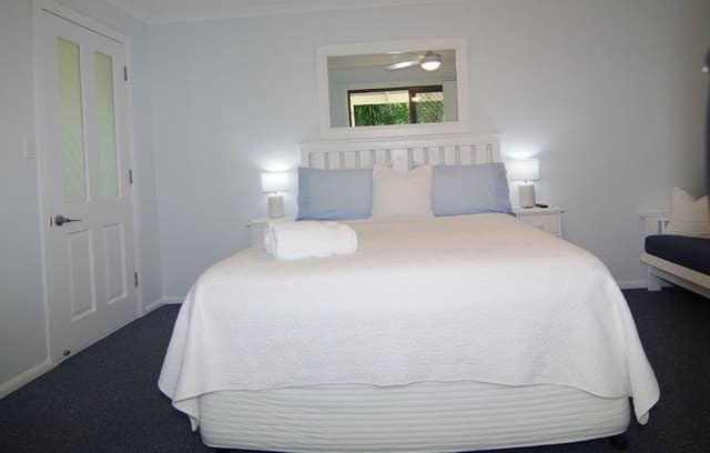 Deluxe Room, 1 Queen Bed
