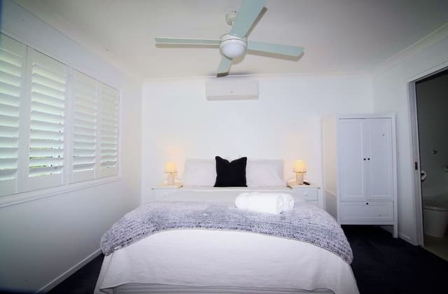 Deluxe Room, 1 Queen Bed