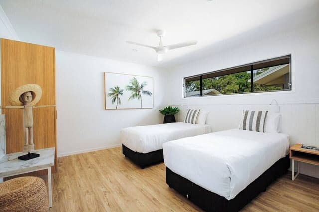 2 Bedroom Villa, Waterfront