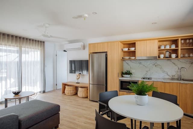 2 Bedroom Villa, Waterfront