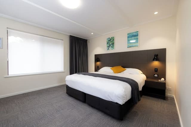 Premier One Bedroom King