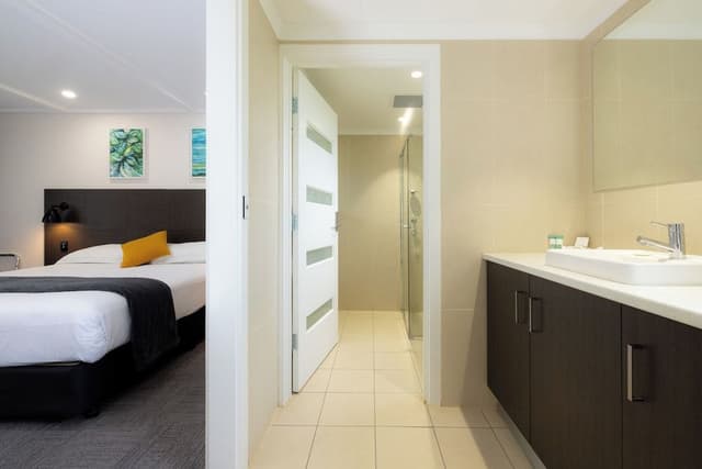 Premier One Bedroom King