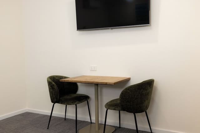 Premier Room, Queen Accessible