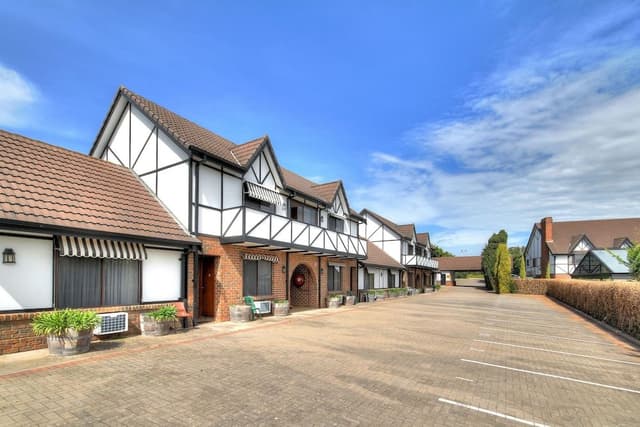 Premier Two Bedroom King