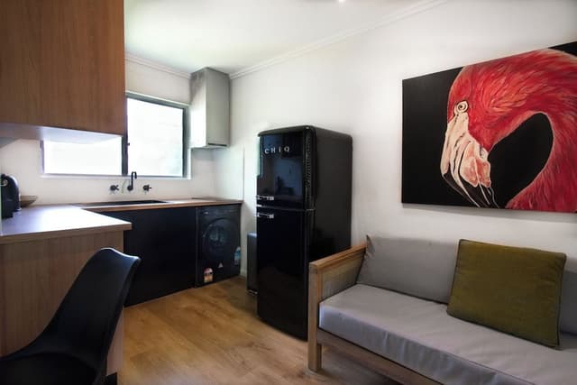 1 Bedroom Apartment with Pool View