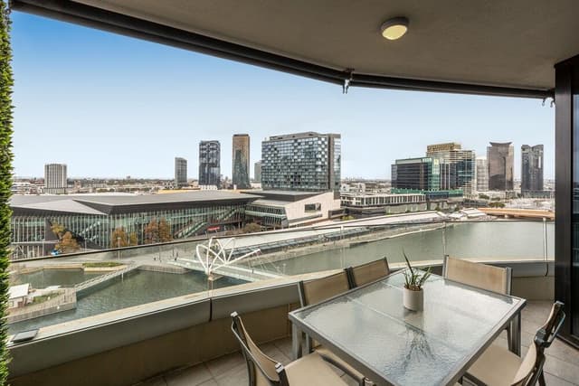 Three Bedroom Executive Apartment River View