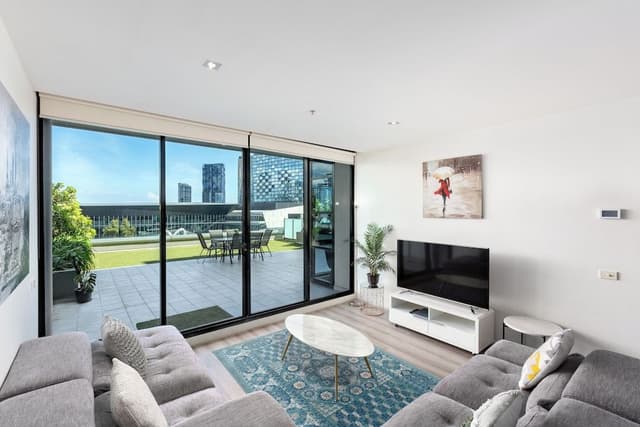 Three Bedroom Apartment River View