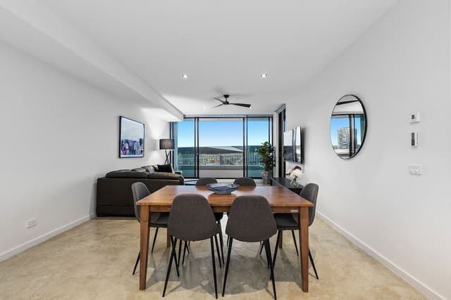 Three Bedroom Apartment River View
