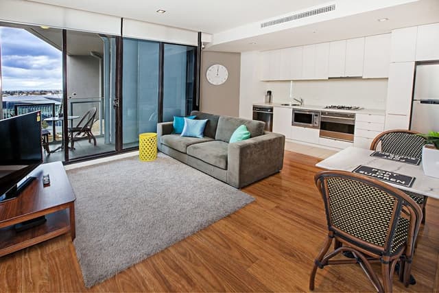 One Bedroom Apartment River View