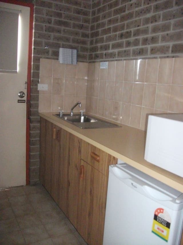 Standard Room, 1 Queen Bed, Non Smoking, Kitchenette (Queen Room)