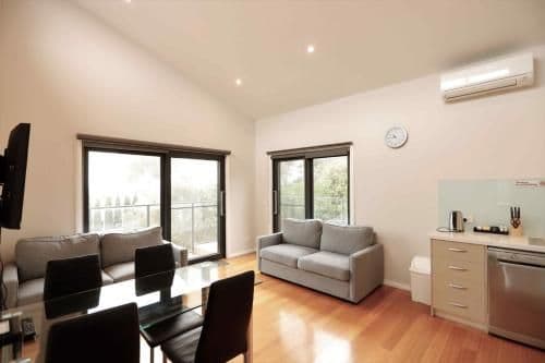 Deluxe Two Bedroom Apartment