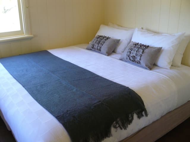 Standard Suite, 2 Bedrooms, Kitchen (Cottage)