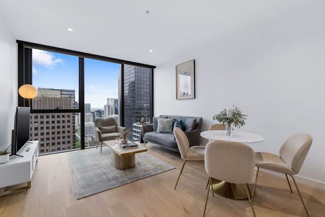2 Bedroom 1 Bathroom Apartment