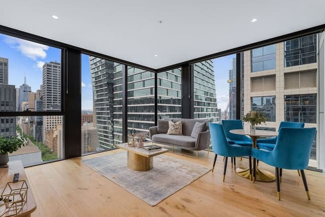 2 Bedroom 2 Bathroom Apartment