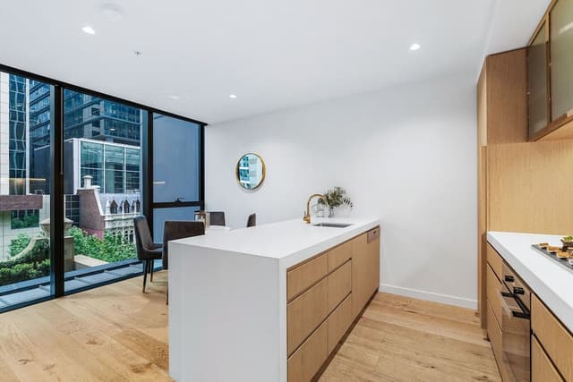 2 Bedroom 2 Bathroom Split Level Apartment