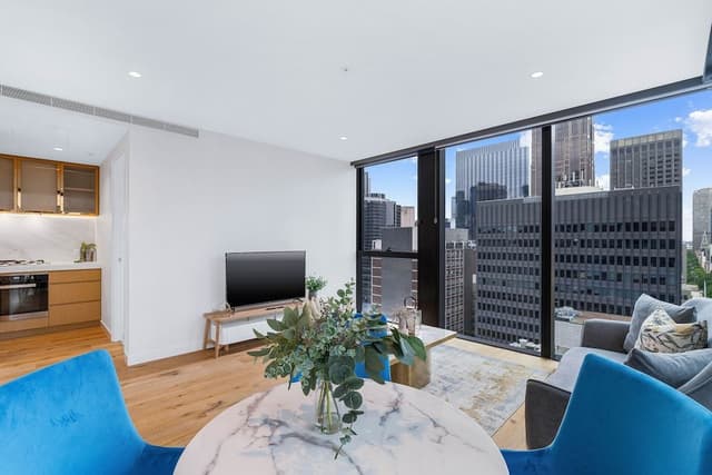 2 Bedroom 2 Bathroom Apartment