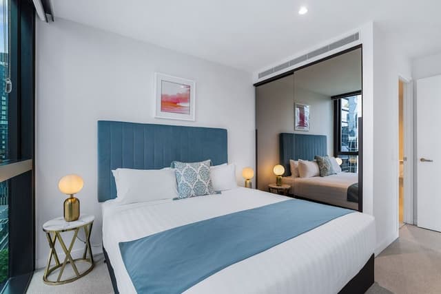 2 Bedroom 2 Bathroom Apartment