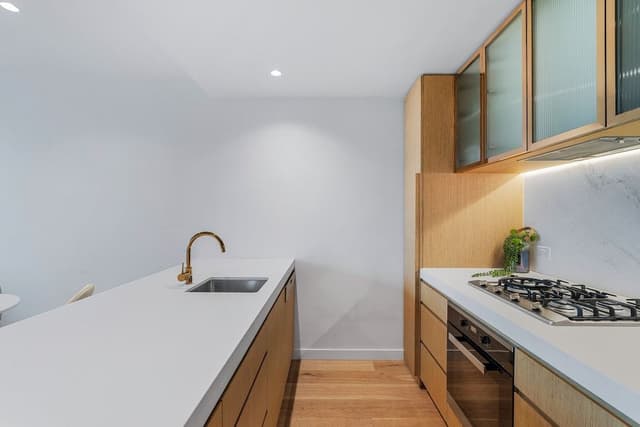 2 Bedroom 1 Bathroom Apartment