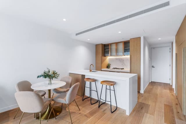 2 Bedroom 1 Bathroom Apartment