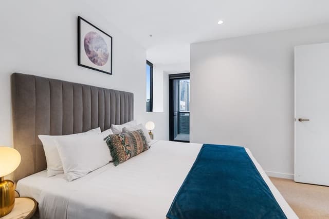 2 Bedroom 1 Bathroom Apartment