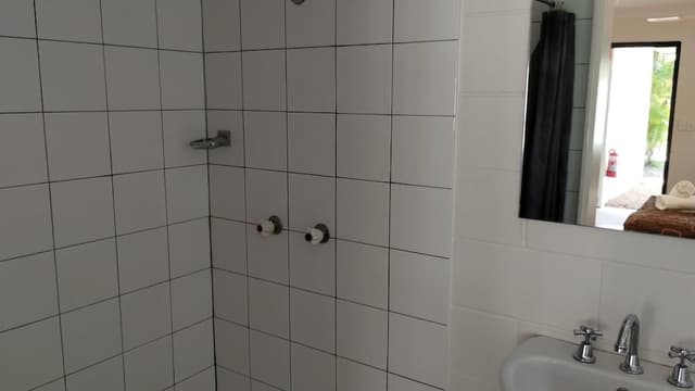 Basic Double Room, Ensuite