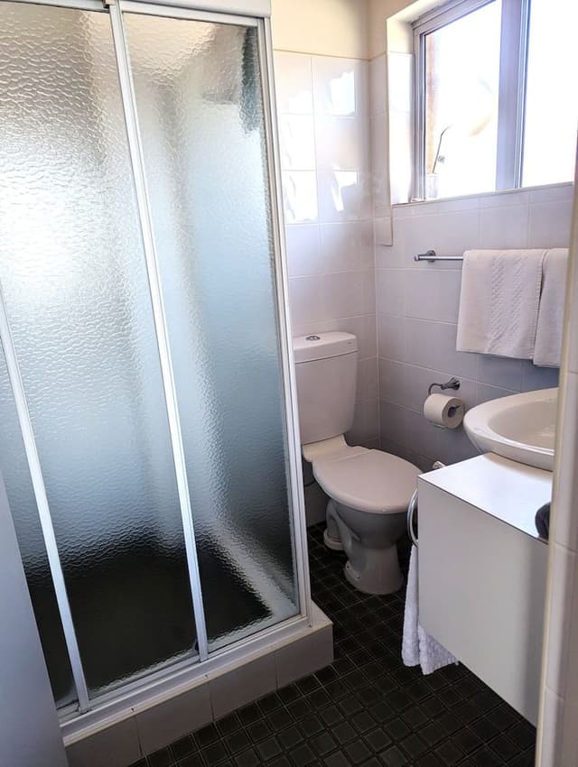 Riverview King Room