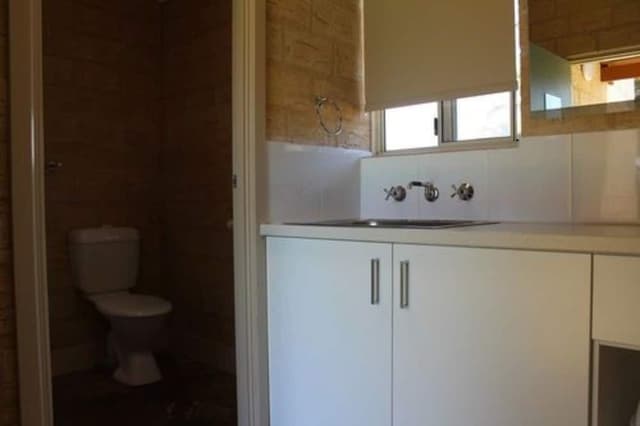 Economy Studio (External Ensuite)