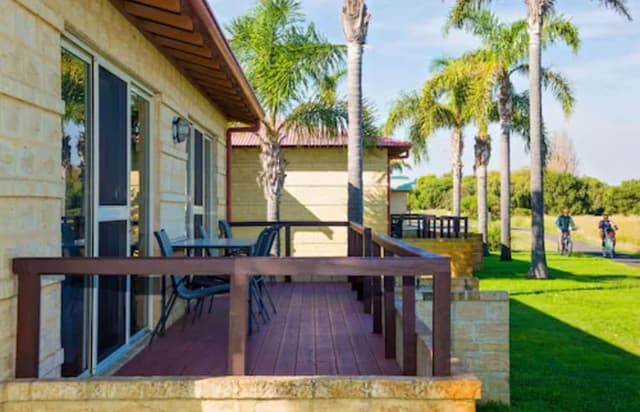 Deluxe 3 Bedroom Cabin