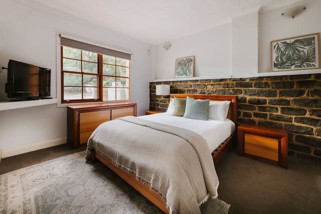 Family Chalet, 4 Bedrooms, Non Smoking, Ensuite (Redwood Chalet 2 nights)