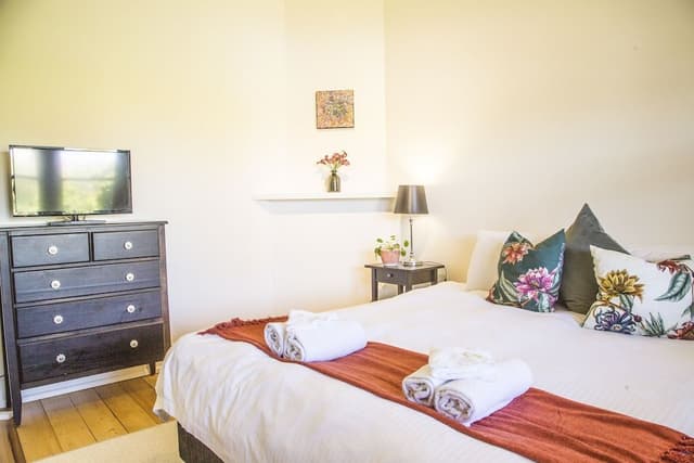 2-Bedroom Cottage