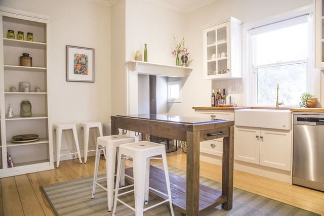 2-Bedroom Cottage