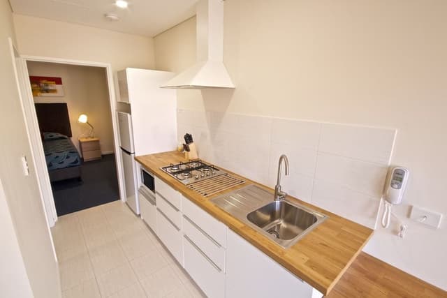 1 Bedroom Apartment (2 Single Beds)