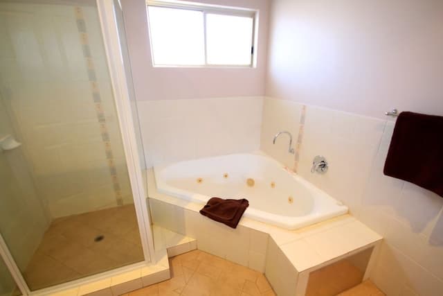 Studio, 1 Queen Bed, Non Smoking, Kitchenette
